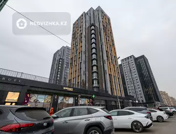 3-комнатная квартира, этаж 18 из 18, 100 м²