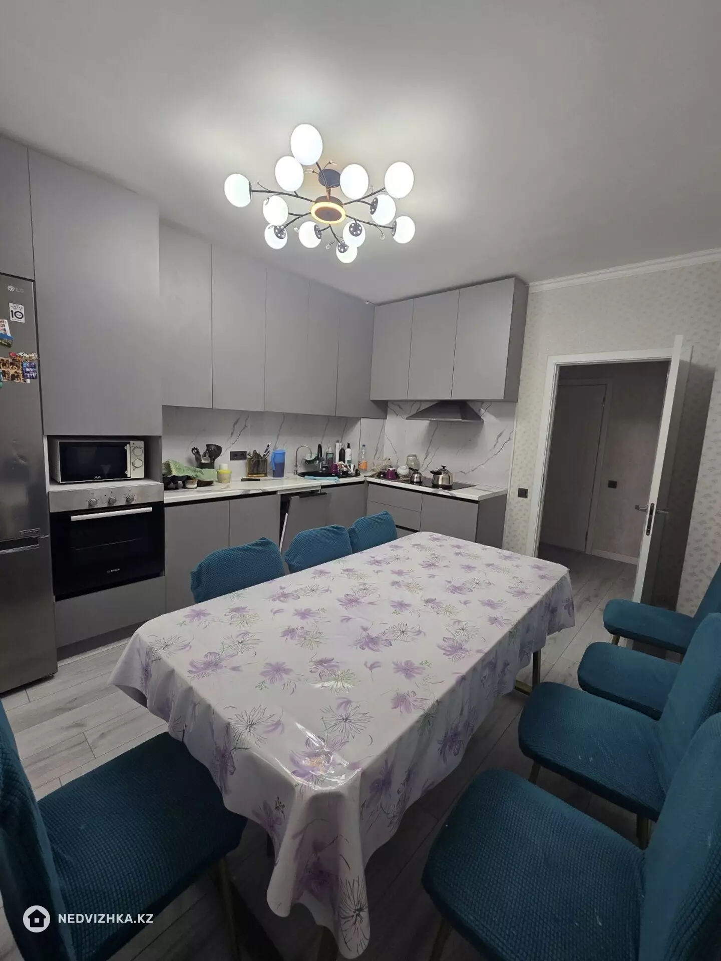 108.7 м², 4-комнатная квартира, этаж 1 из 12, 109 м², изображение - 1