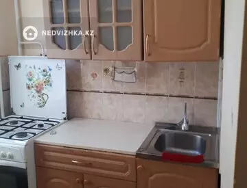 2-комнатная квартира, этаж 2 из 5, 45 м², на длительный срок