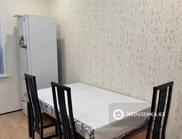 1-комнатная квартира, этаж 2 из 6, 51 м²