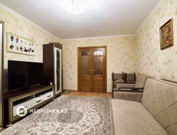 3-комнатная квартира, этаж 7 из 16, 77 м²