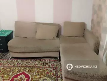 1-комнатная квартира, этаж 2 из 5, 38 м², на длительный срок