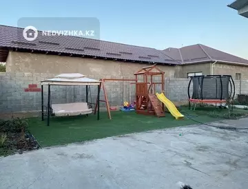 5-комнатный дом, 10 соток, 135 м²