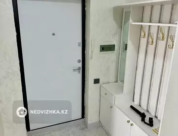 3-комнатная квартира, этаж 4 из 4, 70 м²