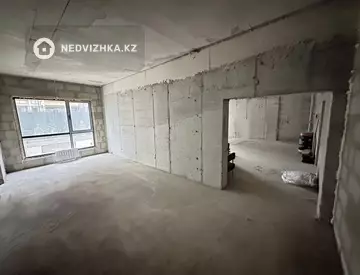 3-комнатная квартира, этаж 1 из 13, 91 м²