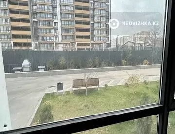 3-комнатная квартира, этаж 1 из 13, 91 м²