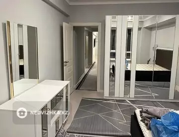 2-комнатная квартира, этаж 6 из 9, 65 м²