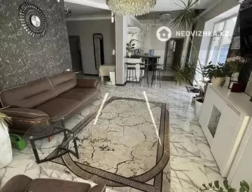 4-комнатный дом, 6.5 соток, 140 м²