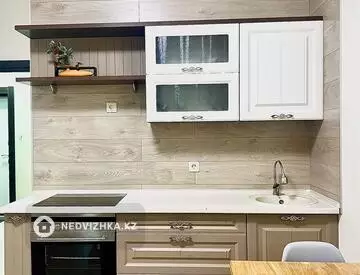 2-комнатная квартира, этаж 3 из 12, 47 м²