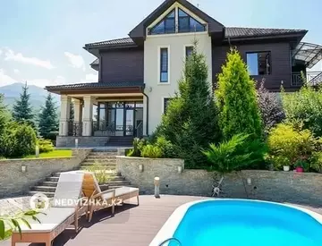 8-комнатный дом, 11 соток, 540 м²