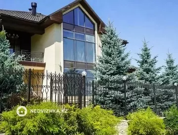 8-комнатный дом, 11 соток, 540 м²