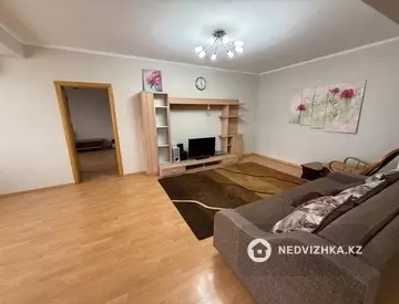 2-комнатная квартира, этаж 4 из 7, 77 м²