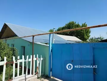 6-комнатный дом, 5.5 соток, 122 м²