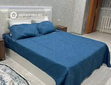 1-комнатная квартира, этаж 1 из 9, 40 м², посуточно