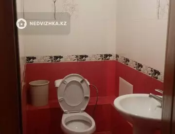 2-комнатная квартира, этаж 12 из 12, 54 м², на длительный срок