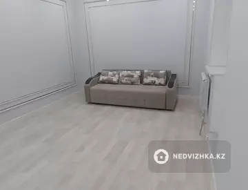 2-комнатная квартира, этаж 1 из 5, 79 м², на длительный срок