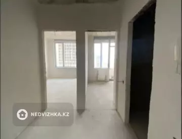 1-комнатная квартира, этаж 10 из 16, 38 м²