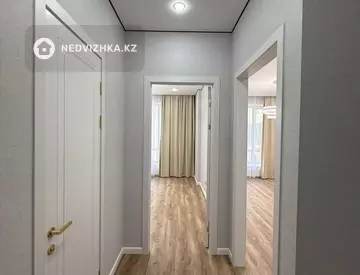 1-комнатная квартира, этаж 4 из 12, 42 м²