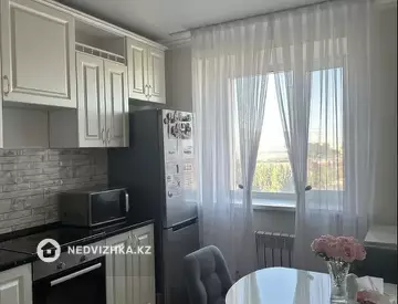 2-комнатная квартира, этаж 8 из 9, 57 м²