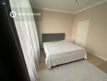 2-комнатная квартира, этаж 13 из 15, 52 м²