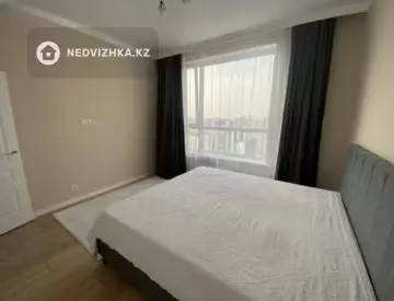 2-комнатная квартира, этаж 13 из 15, 52 м²