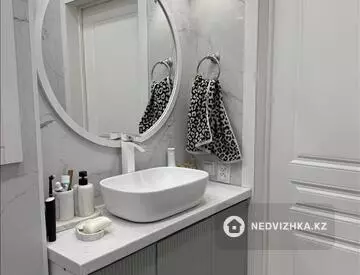 3-комнатная квартира, этаж 5 из 10, 72 м²