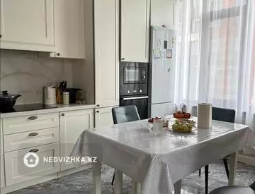 3-комнатная квартира, этаж 5 из 10, 72 м²
