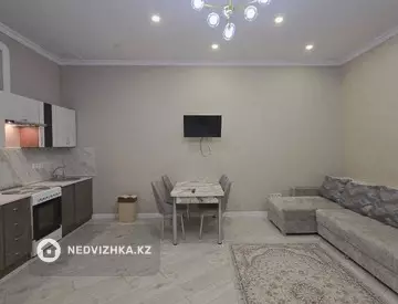 2-комнатная квартира, этаж 3 из 7, 64 м²