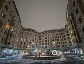 2-комнатная квартира, этаж 3 из 7, 64 м²