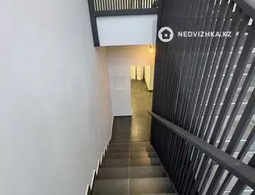 Здание, 2 этажа, 360 м², на длительный срок