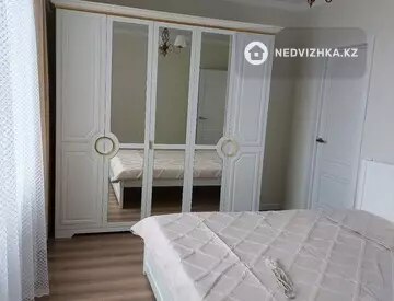 2-комнатная квартира, этаж 7 из 22, 65 м², на длительный срок