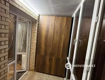 1-комнатная квартира, этаж 2 из 12, 40 м², посуточно