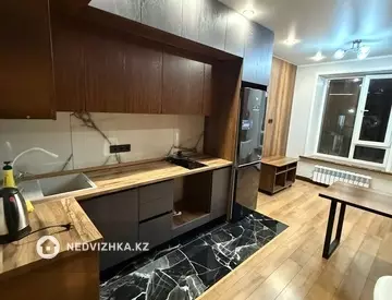 1-комнатная квартира, этаж 2 из 12, 40 м², посуточно