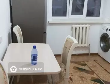 1-комнатная квартира, этаж 4 из 5, 65 м², на длительный срок