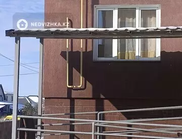 3-комнатная квартира, этаж 1 из 5, 75 м²