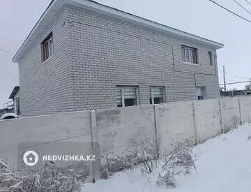 7-комнатный дом, 10 соток, 180 м²