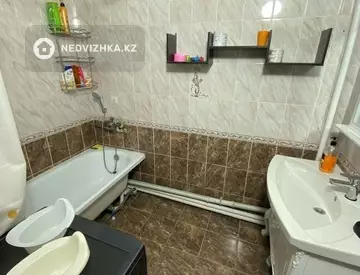 7-комнатный дом, 7 соток, 190 м²