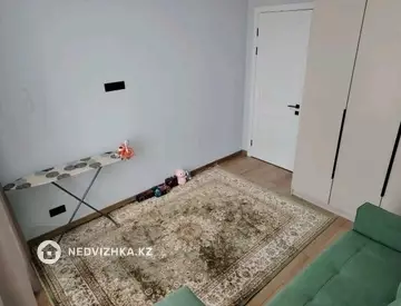 2-комнатная квартира, этаж 9 из 12, 39 м²