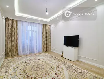 4-комнатная квартира, этаж 1 из 12, 117 м²