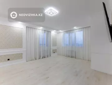 4-комнатная квартира, этаж 7 из 10, 118 м²