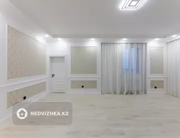 4-комнатная квартира, этаж 7 из 10, 118 м²