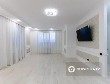 4-комнатная квартира, этаж 7 из 10, 118 м²