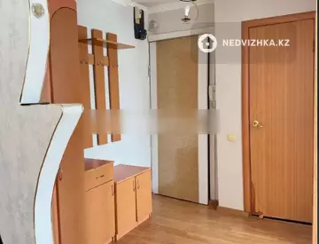 3-комнатная квартира, этаж 4 из 5, 66 м²