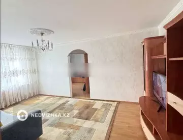3-комнатная квартира, этаж 4 из 5, 66 м²