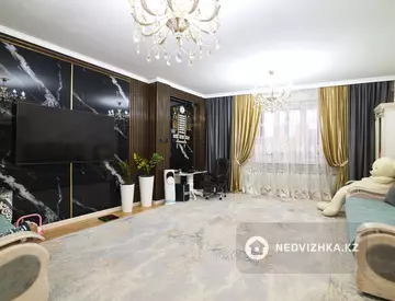 2-комнатная квартира, этаж 8 из 17, 97 м²