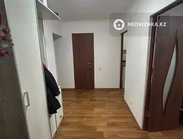 2-комнатная квартира, этаж 3 из 9, 57 м², на длительный срок