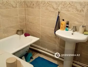 1-комнатная квартира, этаж 3 из 9, 46 м²