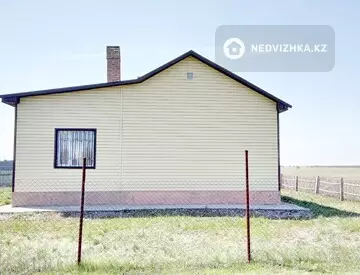 2-комнатный дом, 25 соток, 52 м²