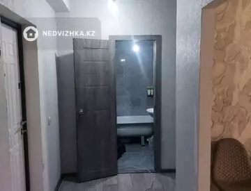 1-комнатная квартира, этаж 10 из 10, 46 м²