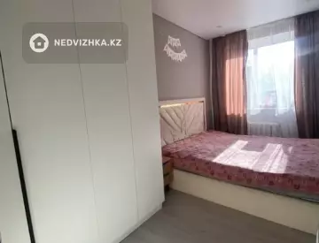 2-комнатная квартира, этаж 4 из 5, 56 м²